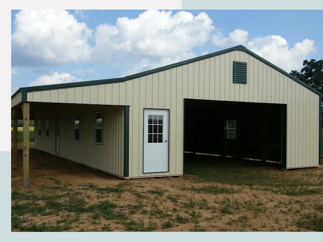 Строительство конюшен в Каменске-Уральском